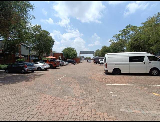 INDUSTRIAL PROPERTY TO RENT IN ROBERTVILLE